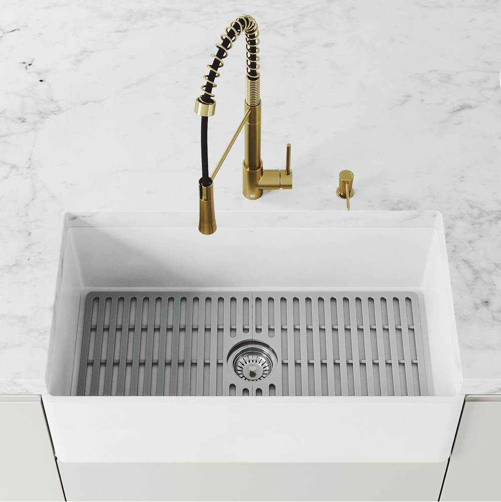 Vigo Matte Stone 33-In X 18-In White Single-Basin Standard Undermount Flat Apron Front/Farmhouse Residential/Commercial Kitchen Sink Set With Sil